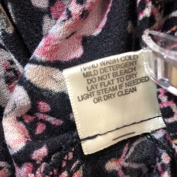 LOVESTITCH • Black Floral Deep-V neckline Tie Front Dress size med. - Picture 9 of 9